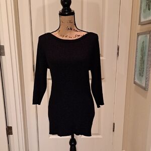 Size 18/20 Shimmery Black Tunic Sweater